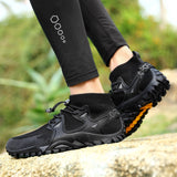 <tc>Zapatillas Todo Terreno Aquarando Negro</tc>