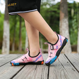 Zapatos acuáticos de correa rosa
