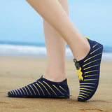 Zapatos de playa de verano azul amarillo