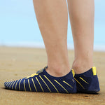 Zapatos de playa de verano azul amarillo