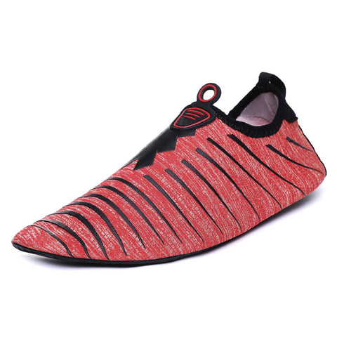 <tc>Zapatos de playa rojos de verano</tc>